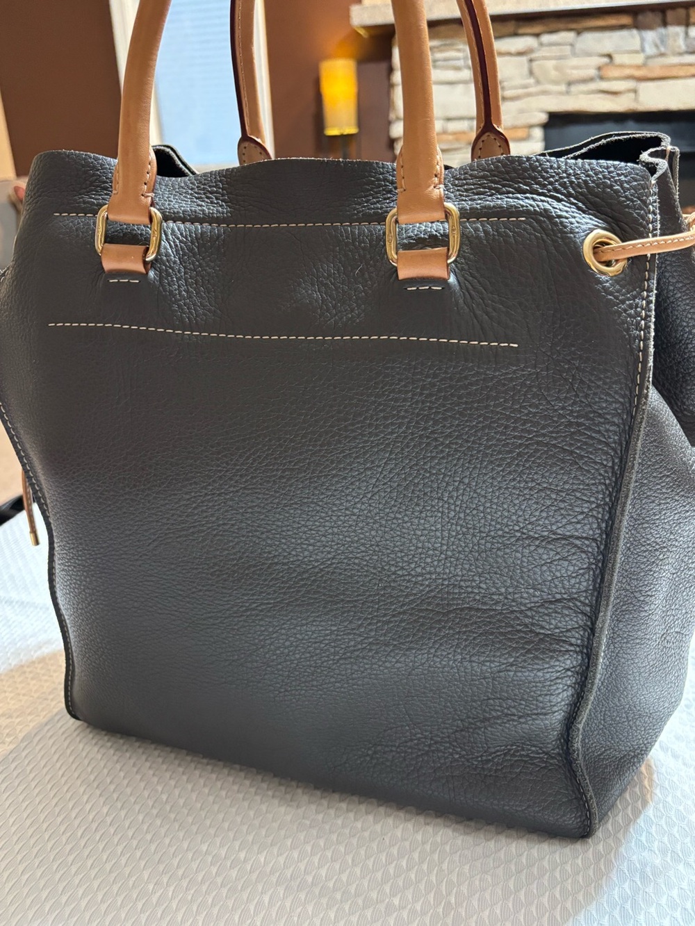 CH Carolina Herrera Black and Tan Leather Tote - Picture 6 of 16